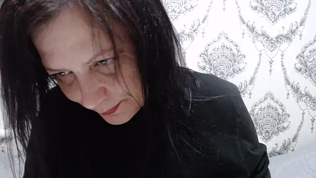 Mirabelle_Sweetie 即時 XXX 聊天