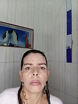 Chanel_Morgaan: онлайн-секс-чат