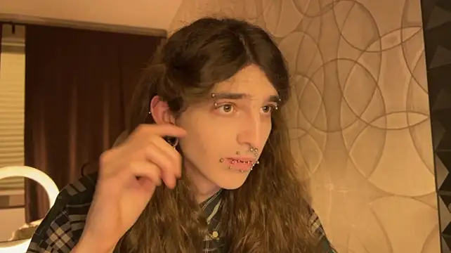 Kriisp: απευθείας συνομιλία ΧΧΧ