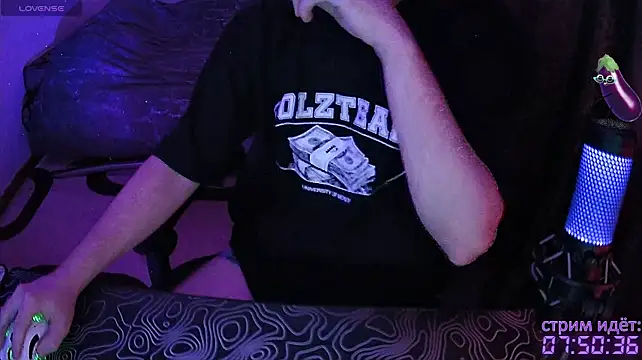 ZXCENSORED- live XXX chat