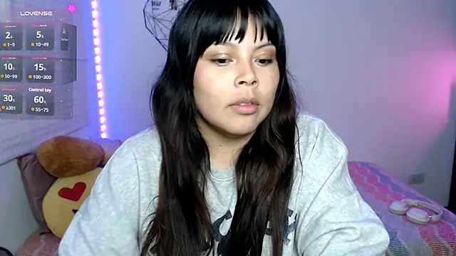 Chatroom XXX en direct de EllieMoonX