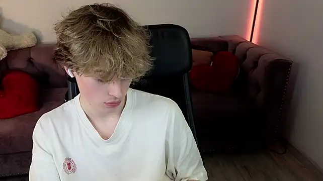 kevingarsiaan Live XXX chat