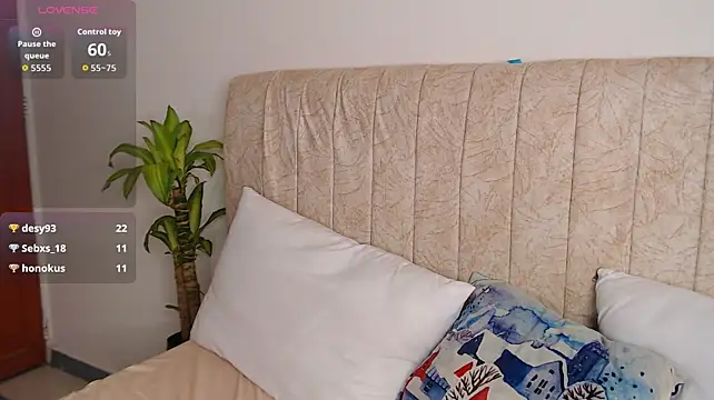 _Tiffany1 Chat XXX live