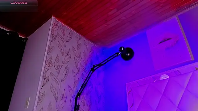 Онлайн чат XXX Dannyhot_