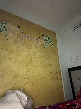 AmbarFoxx_'s Live XXX Chat