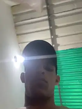 Živý XXX chat 7ShaunkHend_