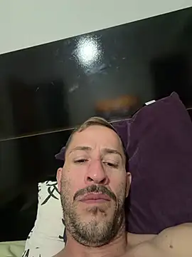 MeladoDiMel Adlı Modelin Canlı XXX Sohbeti