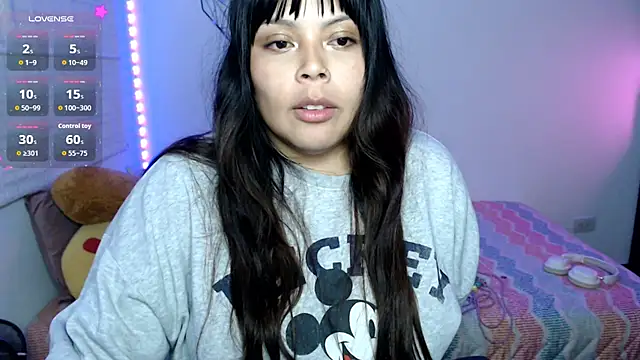 Živý XXX chat EllieMoonX