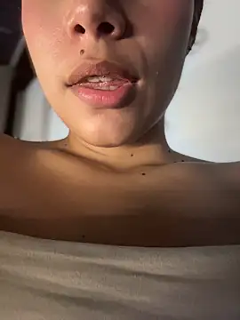 XXX chat uživo modela Sara-Castillo