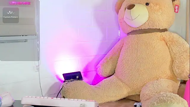 Chat XXX ao vivo de MeganDolll