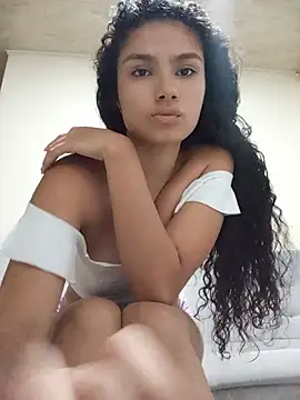 Chat +18 de ValeryyBlakee ao vivo