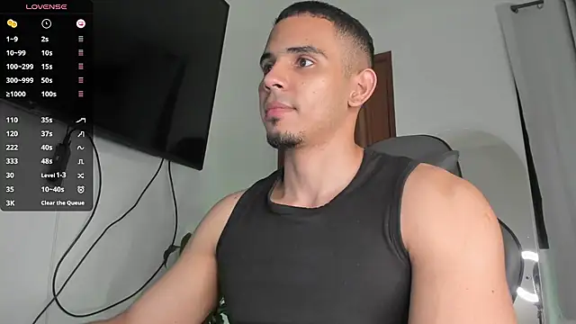 Chat +18 de Lucca__ ao vivo