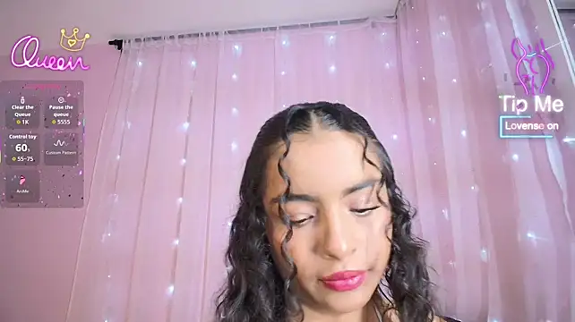 SunnyGilmoree Live XXX-chat