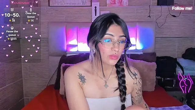 mia_devine_'s Live XXX Chat