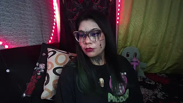 Eta_carinae's Live XXX Chat