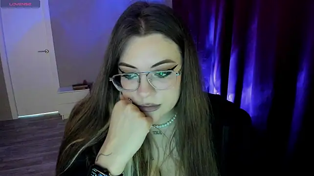 MiraTorson – Live XXX-chat
