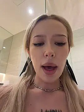 MaryChanXO Live XXX-chat