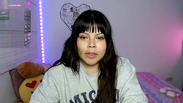 EllieMoonX's Live XXX Chat