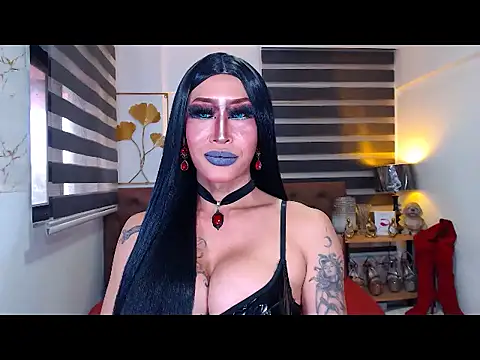 DominateMistressTania's Live XXX Chat