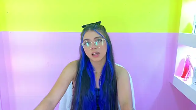 Kyomi_Hunt live XXX chat