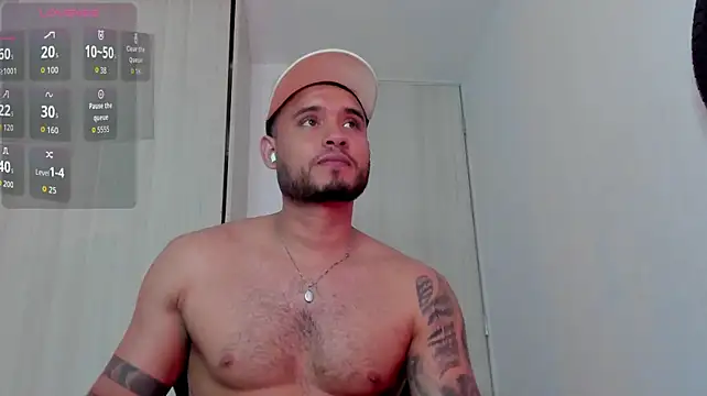 Chat +18 de AUSTINN_TORRES ao vivo