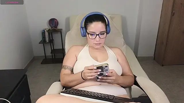 blue__moon_ live XXX chat