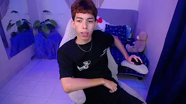 צ'אט XXX בשידור חי של nico_nikc