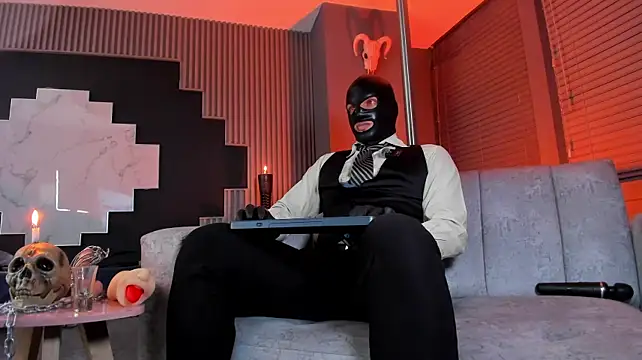 Master_Connor_BDSM – Naživo XXX chat