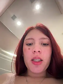 TuSarita লাইভ XXX চ্যাট