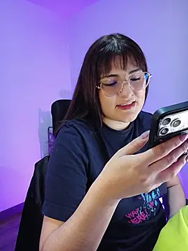 Ahri_Mercury Adlı Modelin Canlı XXX Sohbeti
