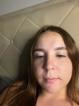 AMORINHA_S2_ Adlı Modelin Canlı XXX Sohbeti