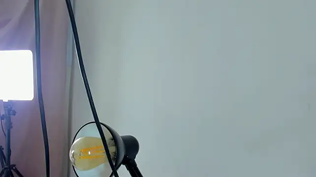Chat +18 de dantee_miller ao vivo