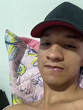 Araujo_1 Live XXX Chat