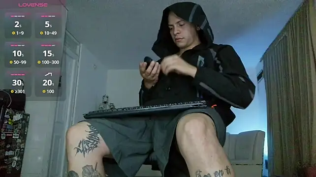 Thomasjons_ Chat XXX live