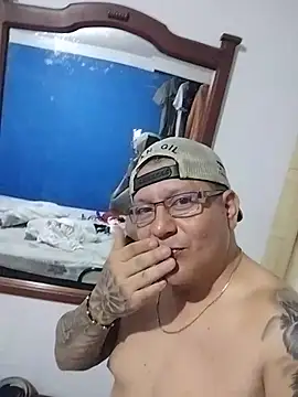 Chat +18 de Terraluna333 ao vivo