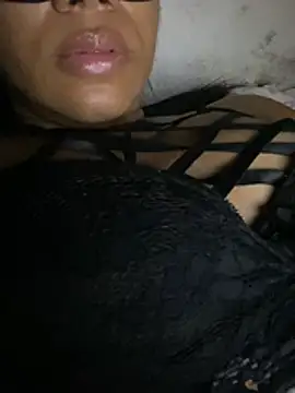 XXX chat uživo modela mylli3