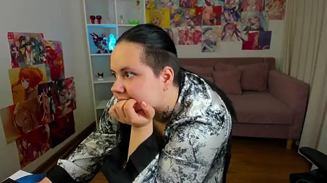 DaisyHarts Chat XXX in diretta