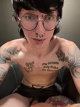 GothSadist Live XXX-Chat
