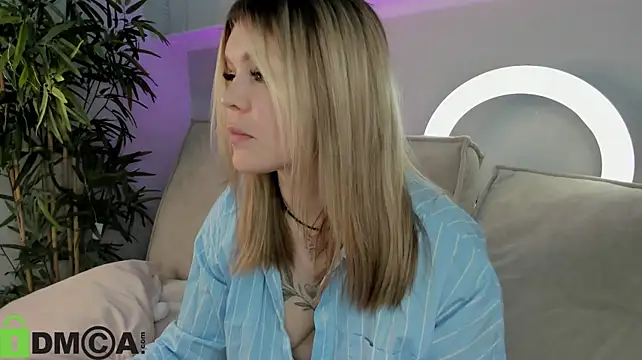 XXX chat uživo modela Jerry-Hall