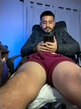 Chat +18 de BadboyX333 ao vivo