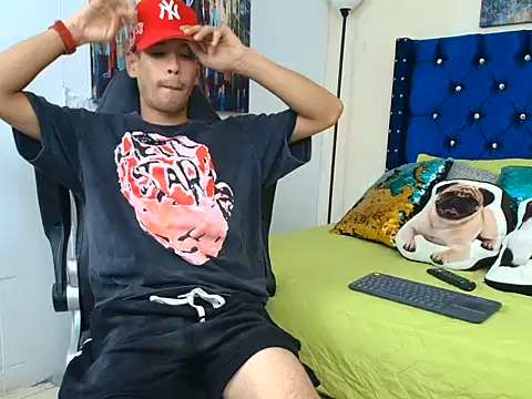 Chatroom XXX en direct de connor_launther_