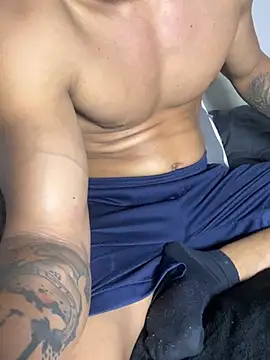 Logan_strangee Live XXX Chat