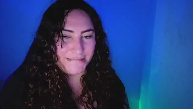 Živý XXX chat JANNAH_MARTINEZ