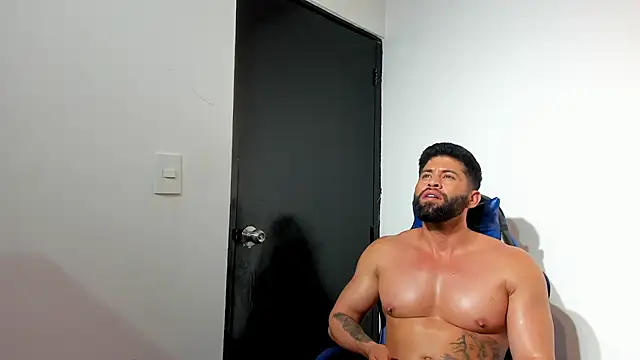 RikyAaron 라이브 XXX 채팅