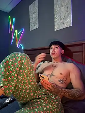 Show de Owen_rave na webcam