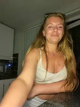 Chat +18 de VanLifeVixen ao vivo