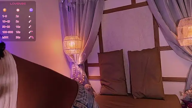 Sembang XXX Secara Langsung Suzannebloom