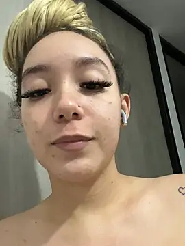 alaia_princess 라이브 XXX 채팅