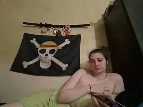 Snowbunnycake_131 élő XXX-chatje