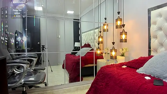 Show modela Thiago_collinss na web-kameri